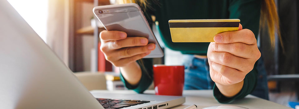 E-commerce*/ecommerce